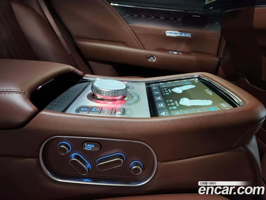 Genesis G90 2022 3.5 автомат (гидро), фото 14 Genesis G90 2022 3.5 автомат (гидро), фото 14