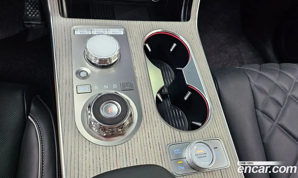 Genesis GV80 2024 2.5 автомат (гидро), фото 11 Genesis GV80 2024 2.5 автомат (гидро), фото 11
