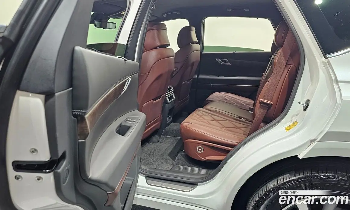 Genesis GV80 2024 2.5 автомат (гидро), фото 15 Genesis GV80 2024 2.5 автомат (гидро), фото 15