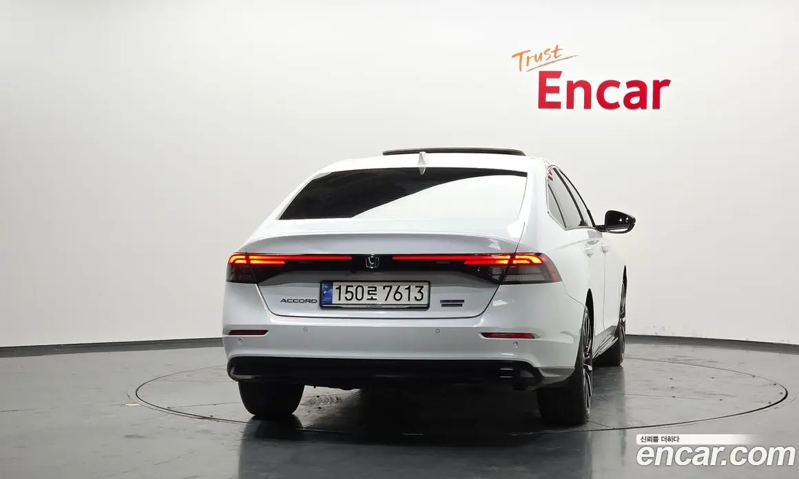 Honda Accord 2023 2.0 автомат (гидро), фото 4 Honda Accord 2023 2.0 автомат (гидро), фото 4
