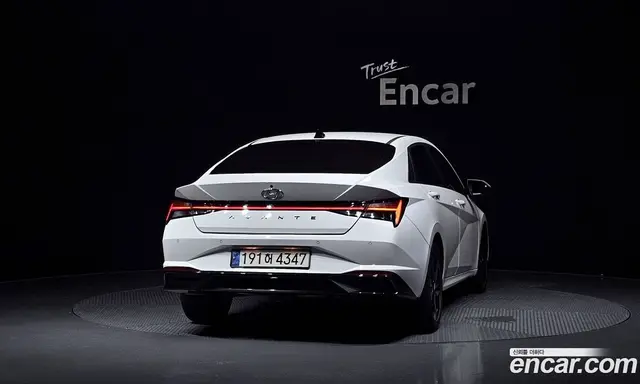 Hyundai Avante 2023 1.6 автомат (гидро), миниатюра 4 Hyundai Avante 2023 1.6 автомат (гидро), миниатюра 4