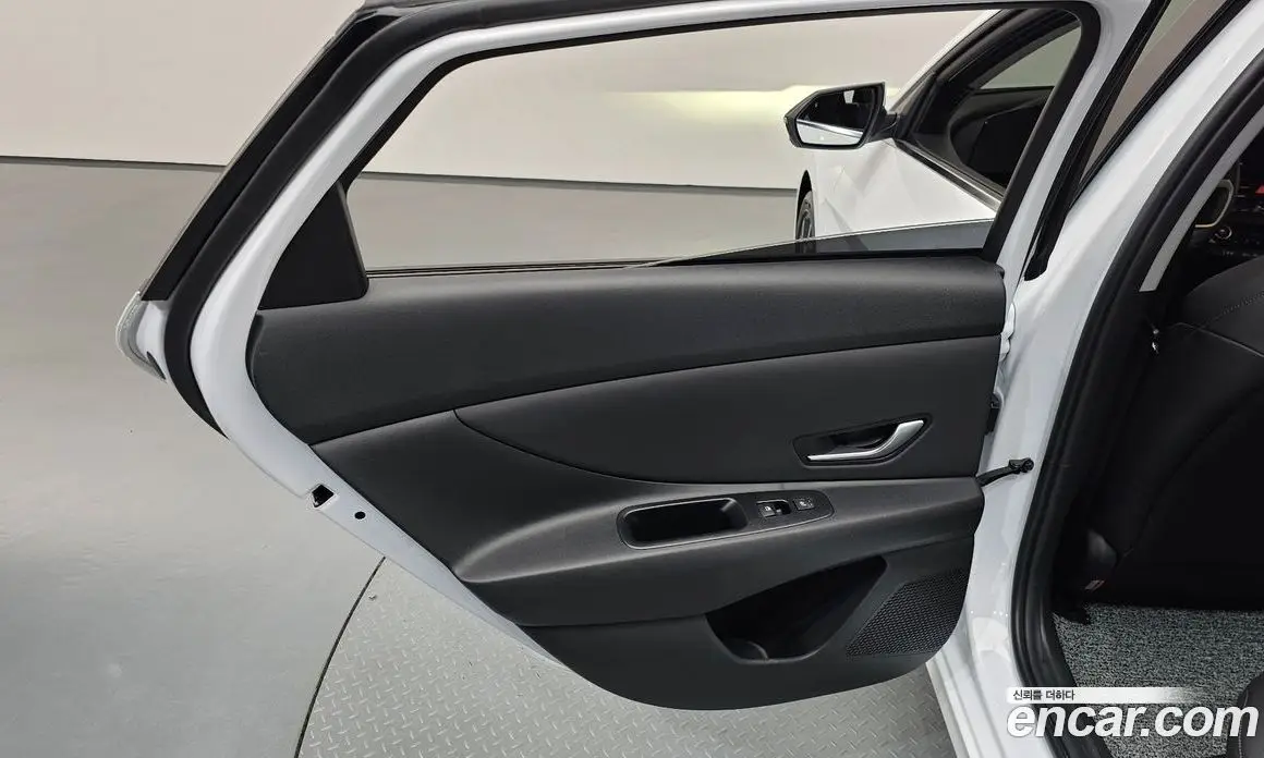 Hyundai Avante 2025 1.6 автомат (гидро), фото 15 Hyundai Avante 2025 1.6 автомат (гидро), фото 15