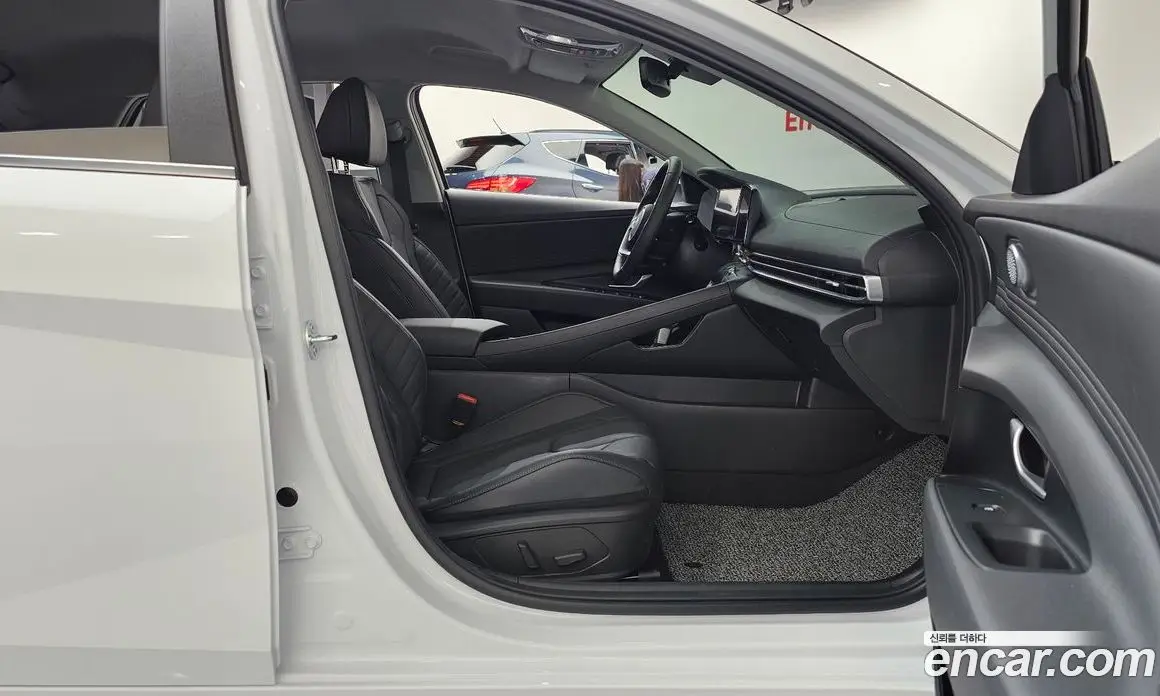 Hyundai Avante 2025 1.6 автомат (гидро), фото 16 Hyundai Avante 2025 1.6 автомат (гидро), фото 16