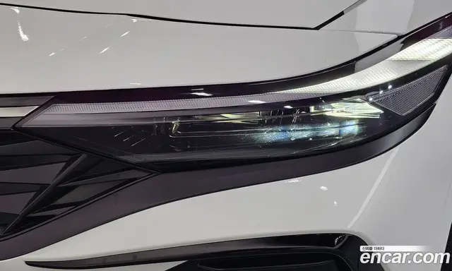 Hyundai Avante 2025 1.6 автомат (гидро), миниатюра 8 Hyundai Avante 2025 1.6 автомат (гидро), миниатюра 8