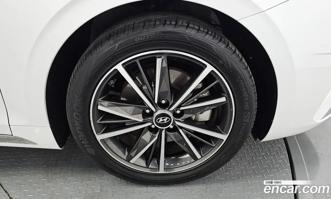 Hyundai Grandeur 2022 2.5 автомат (гидро), фото 7