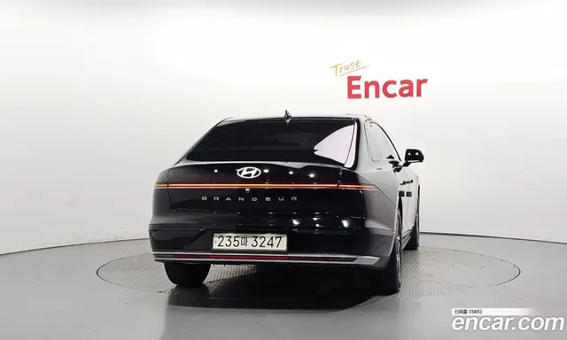 Hyundai Grandeur 2023 3.5 автомат (гидро), миниатюра 4 Hyundai Grandeur 2023 3.5 автомат (гидро), миниатюра 4