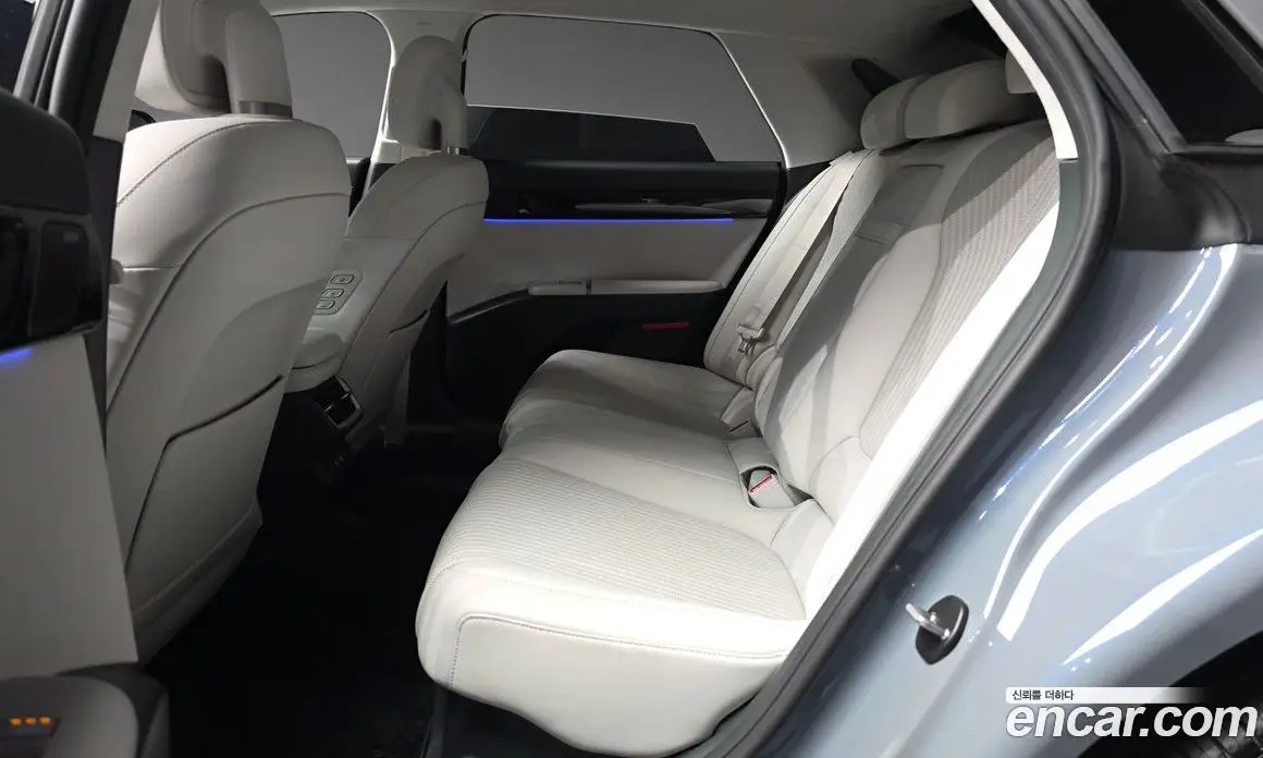 Hyundai Grandeur 2023 1.6 автомат (гидро), фото 16