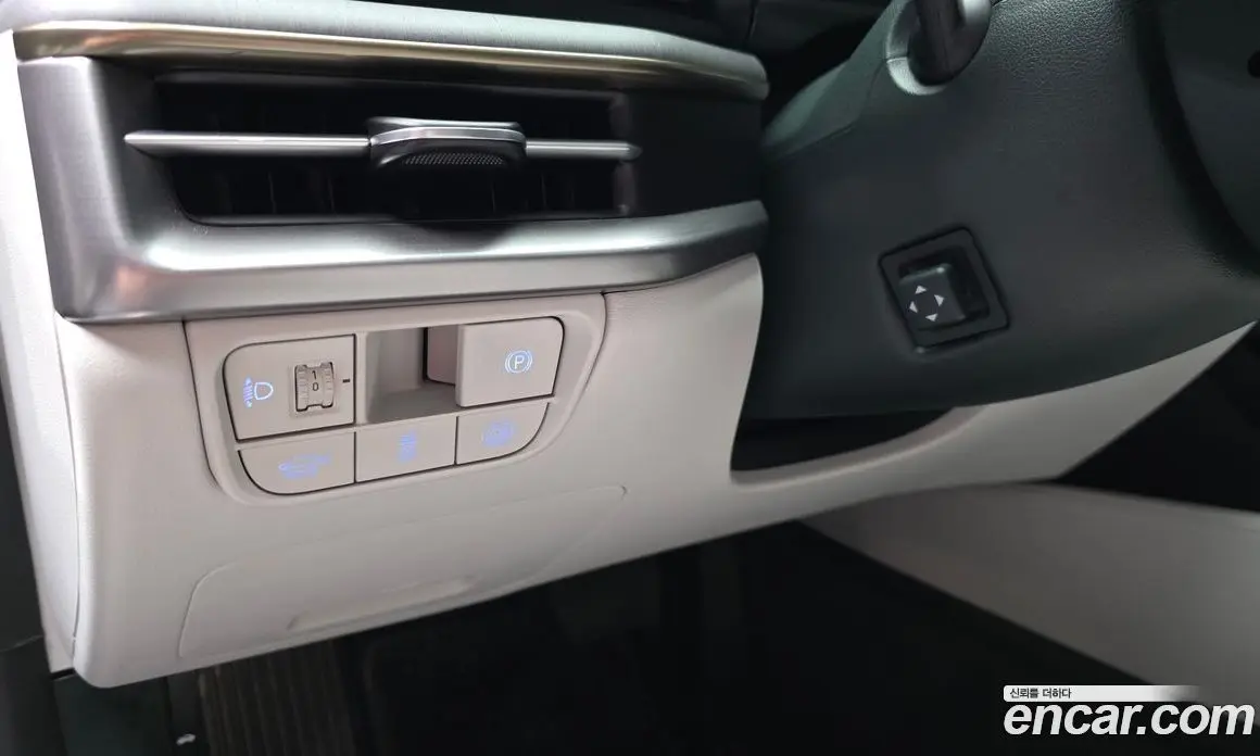 Hyundai Grandeur 2023 1.6 автомат (гидро), фото 24
