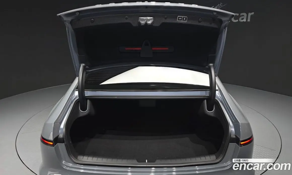 Hyundai Grandeur 2023 1.6 автомат (гидро), фото 26