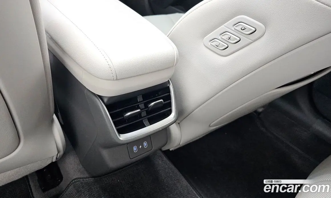 Hyundai Grandeur 2024 2.5 автомат (гидро), фото 33