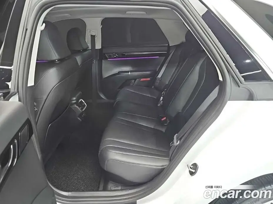 Hyundai Grandeur 2024 1.6 автомат (гидро), фото 12