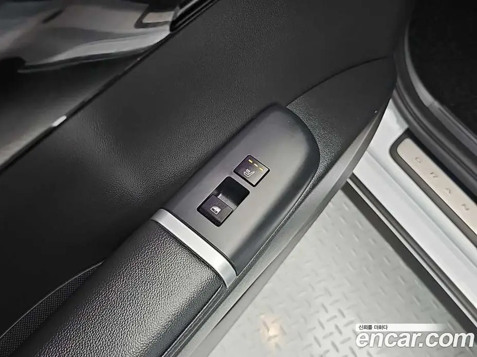Hyundai Grandeur 2024 1.6 автомат (гидро), фото 13