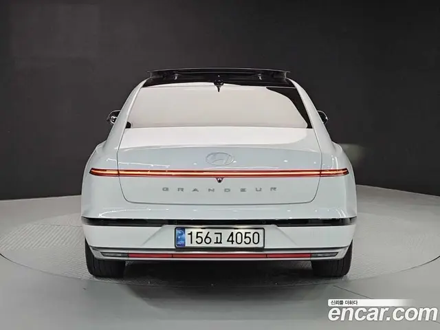 Hyundai Grandeur 2024 1.6 автомат (гидро), миниатюра 3