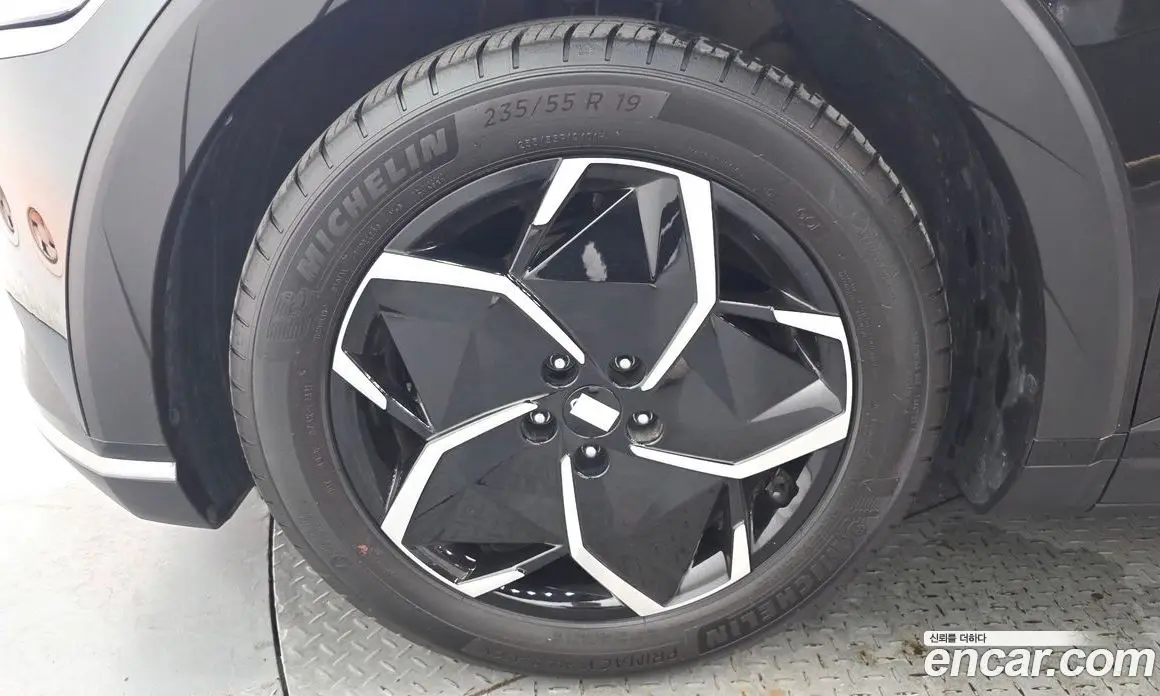Hyundai Ioniq 5 2022 0.1 автомат (гидро), фото 5 Hyundai Ioniq 5 2022 0.1 автомат (гидро), фото 5