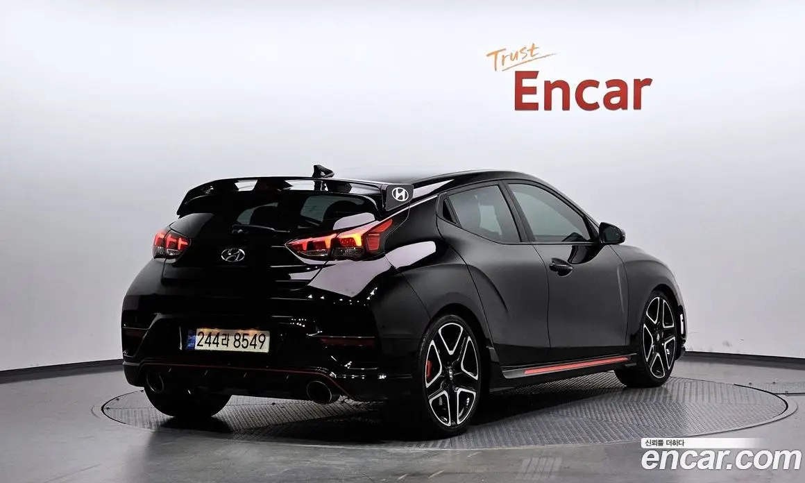 Hyundai Veloster 2021 2.0 механика, фото 2 Hyundai Veloster 2021 2.0 механика, фото 2