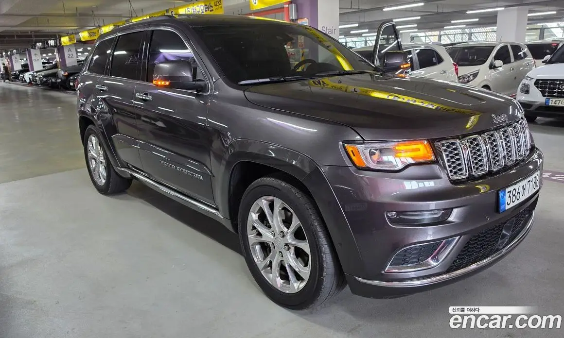 Jeep Cherokee 2021 3.6 автомат (гидро), фото 1 Jeep Cherokee 2021 3.6 автомат (гидро), фото 1