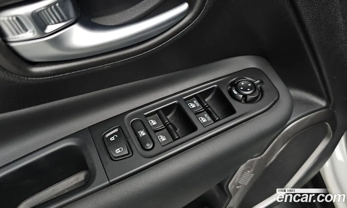 Jeep Renegade 2022 1.3 автомат (гидро), фото 27 Jeep Renegade 2022 1.3 автомат (гидро), фото 27