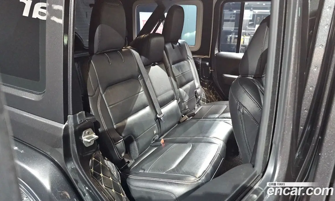Jeep Wrangler 2019 2.0 автомат (гидро), фото 17 Jeep Wrangler 2019 2.0 автомат (гидро), фото 17