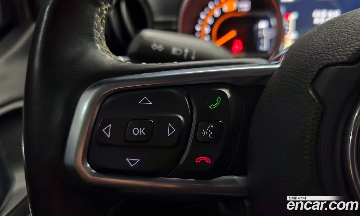 Jeep Wrangler 2019 2.0 автомат (гидро), фото 28 Jeep Wrangler 2019 2.0 автомат (гидро), фото 28