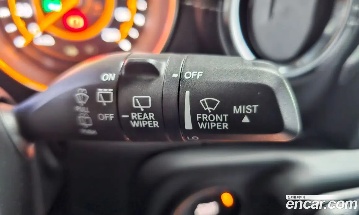 Jeep Wrangler 2019 2.0 автомат (гидро), фото 30 Jeep Wrangler 2019 2.0 автомат (гидро), фото 30