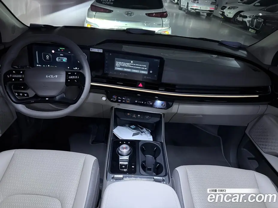 Kia Carnival 2025 1.6 автомат (гидро), фото 13