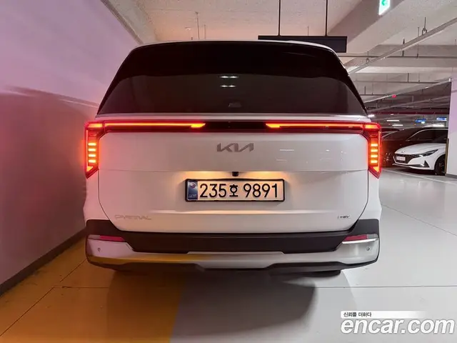 Kia Carnival 2025 1.6 автомат (гидро), миниатюра 3
