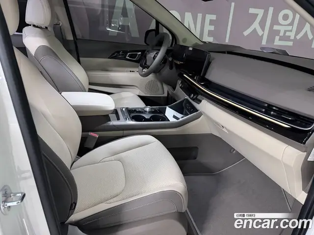 Kia Carnival 2025 1.6 автомат (гидро), миниатюра 8
