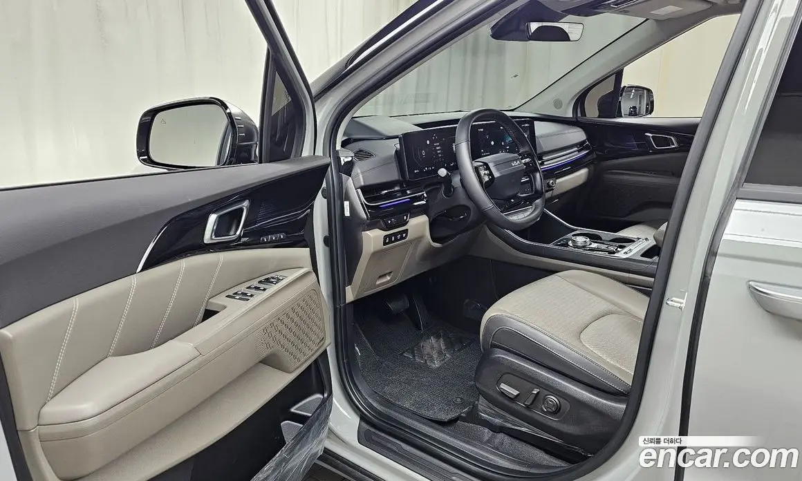 Kia Carnival 2025 2.2 автомат (гидро), фото 13