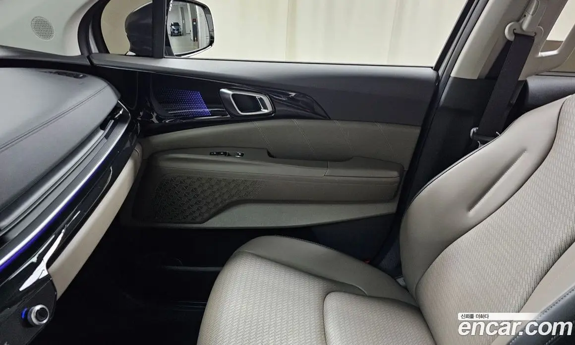 Kia Carnival 2025 2.2 автомат (гидро), фото 15