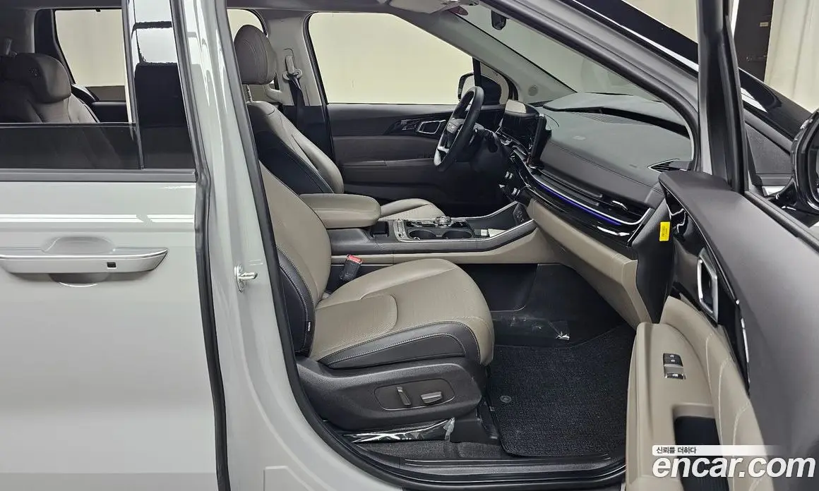 Kia Carnival 2025 2.2 автомат (гидро), фото 16