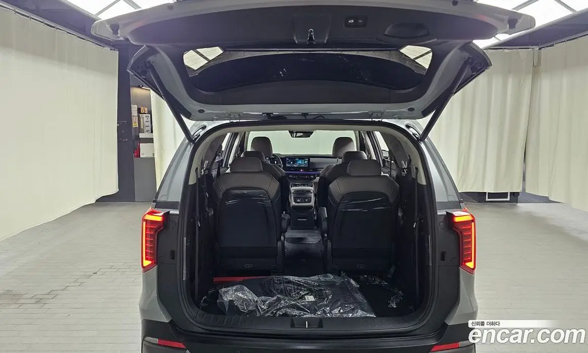 Kia Carnival 2025 2.2 автомат (гидро), фото 26