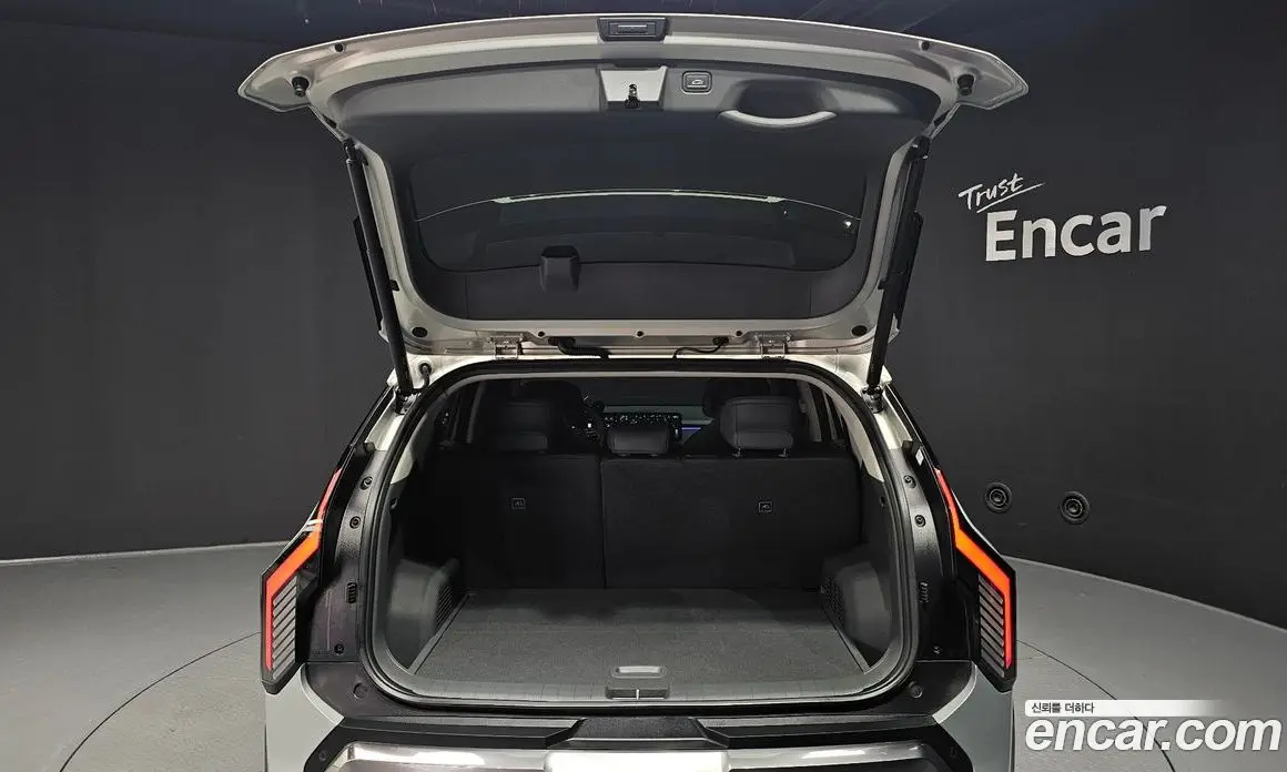 Kia EV3 2025 0.2 автомат (гидро), фото 20