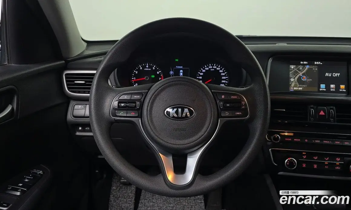 Kia K5 (Optima) 2017 2.0 автомат (гидро), фото 18 Kia K5 (Optima) 2017 2.0 автомат (гидро), фото 18