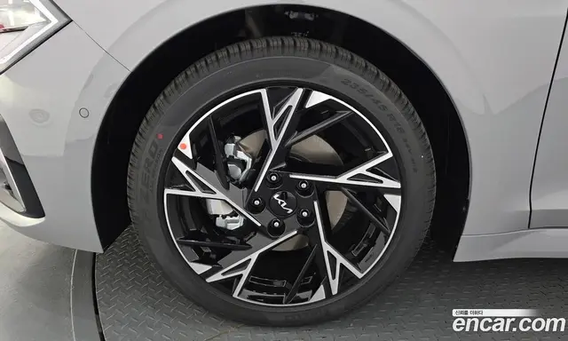 Kia K5 (Optima) 2026 2.0 автомат (гидро), миниатюра 5 Kia K5 (Optima) 2026 2.0 автомат (гидро), миниатюра 5