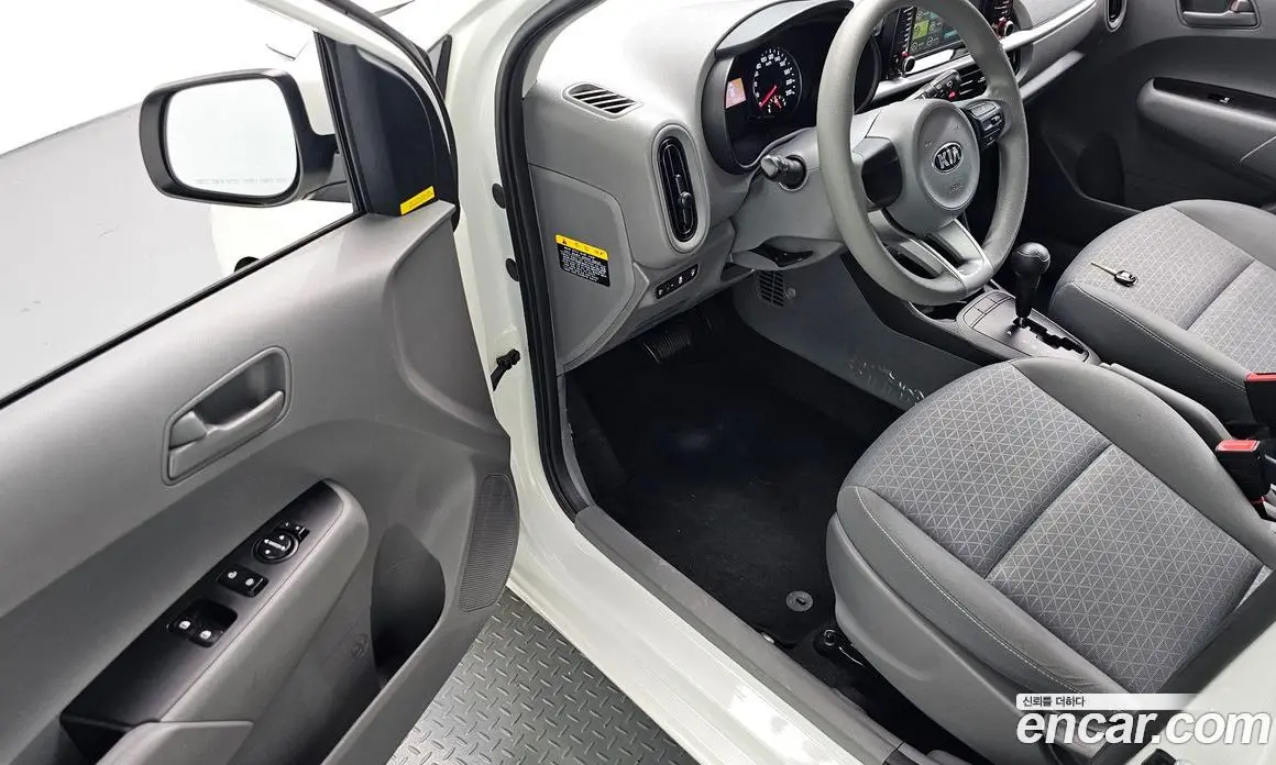 Kia Morning 2018 1.0 автомат (гидро), фото 13 Kia Morning 2018 1.0 автомат (гидро), фото 13