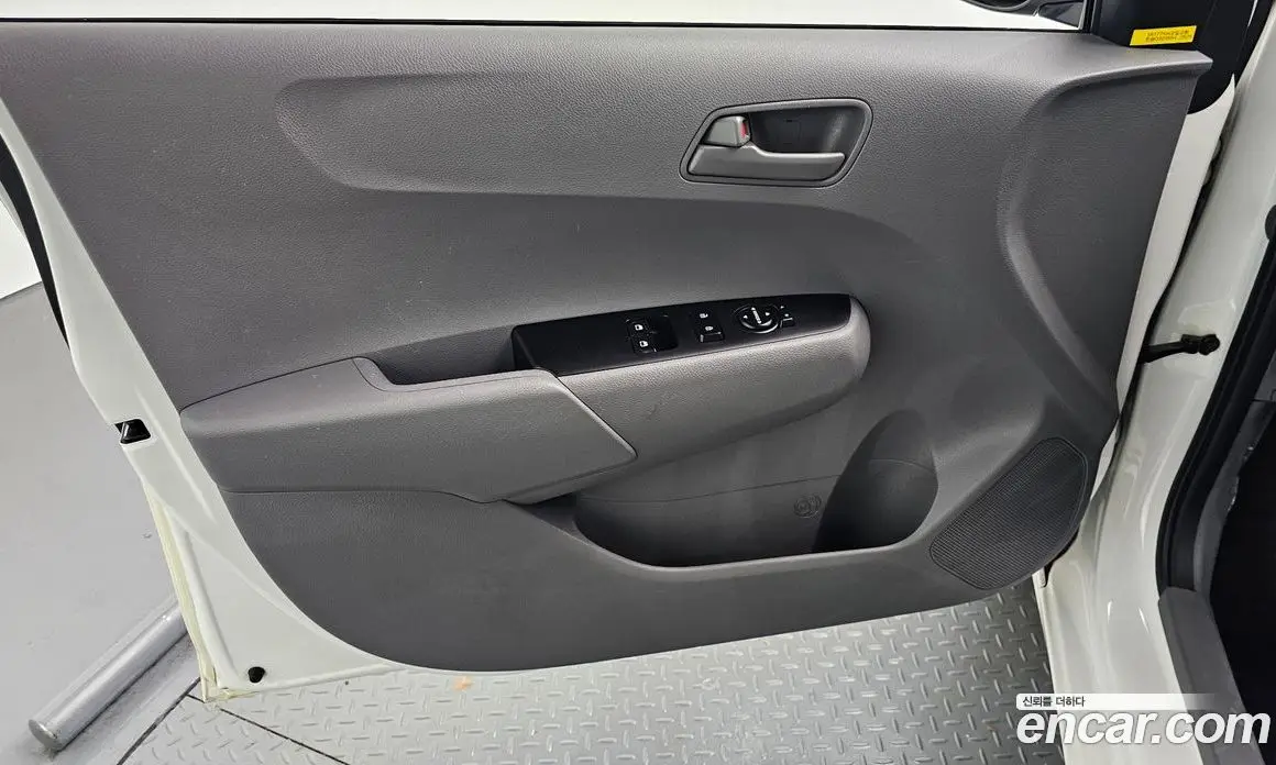 Kia Morning 2018 1.0 автомат (гидро), фото 14 Kia Morning 2018 1.0 автомат (гидро), фото 14