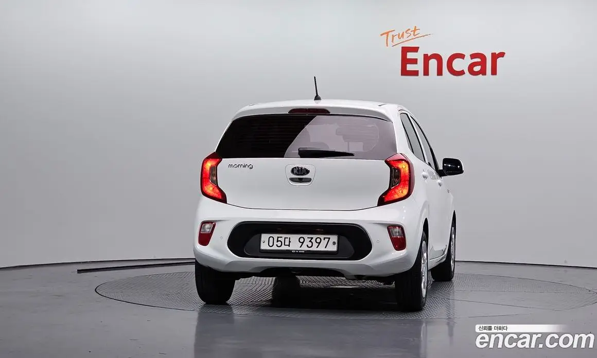 Kia Morning 2018 1.0 автомат (гидро), фото 4 Kia Morning 2018 1.0 автомат (гидро), фото 4