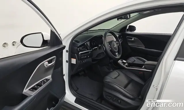 Kia Niro 2022 0.2 автомат (гидро), миниатюра 12
