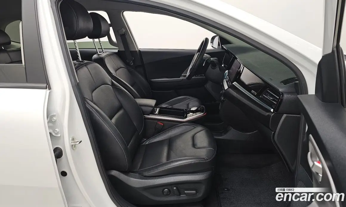 Kia Niro 2022 0.2 автомат (гидро), фото 14