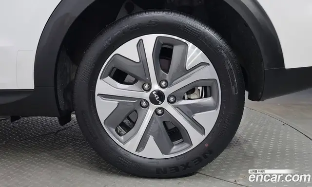 Kia Niro 2022 0.2 автомат (гидро), миниатюра 6