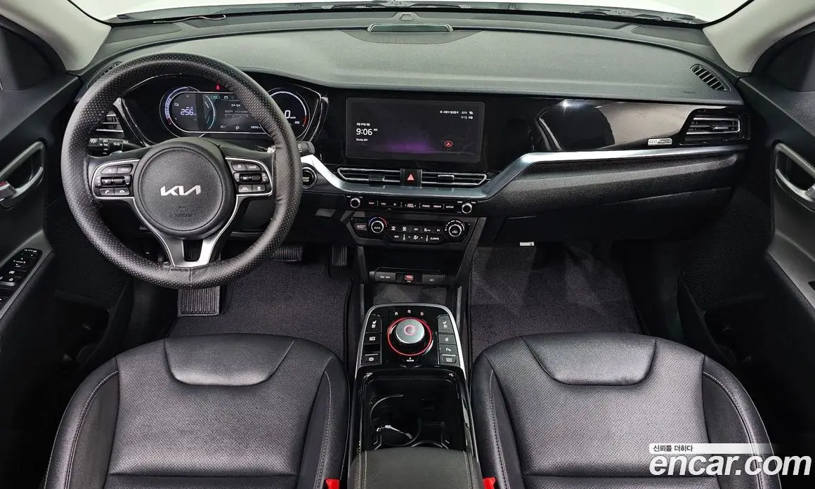 Kia Niro 2022 0.2 автомат (гидро), фото 9