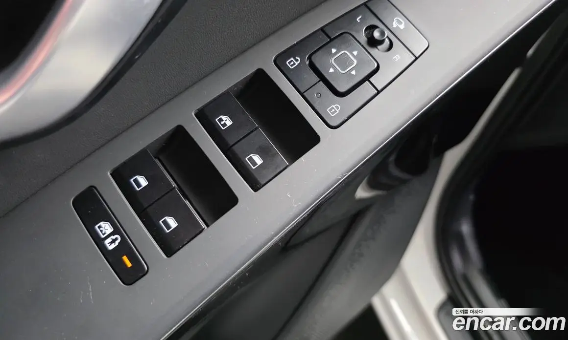 Kia Niro 2025 1.6 автомат (гидро), фото 13