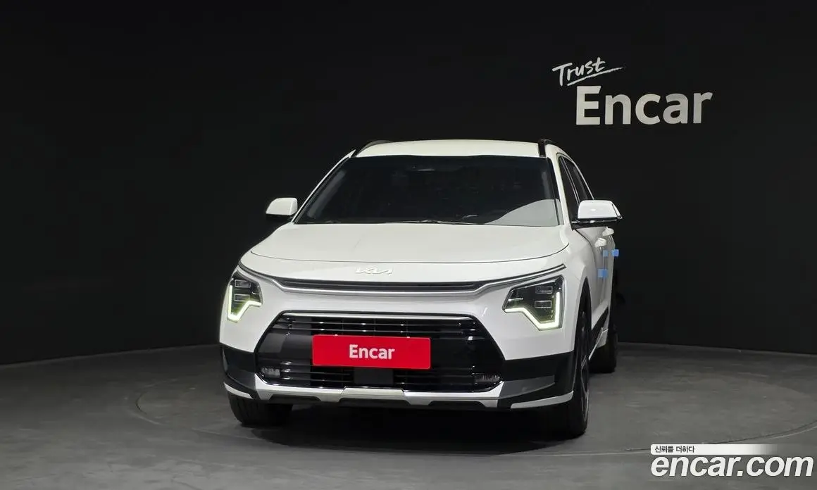 Kia Niro 2025 1.6 автомат (гидро), фото 3