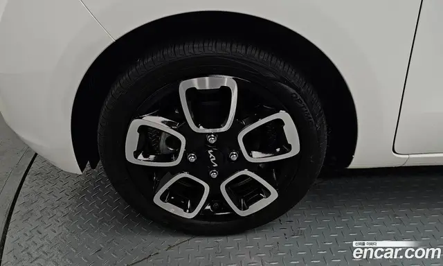 Kia Ray 2022 1.0 автомат (гидро), миниатюра 5 Kia Ray 2022 1.0 автомат (гидро), миниатюра 5