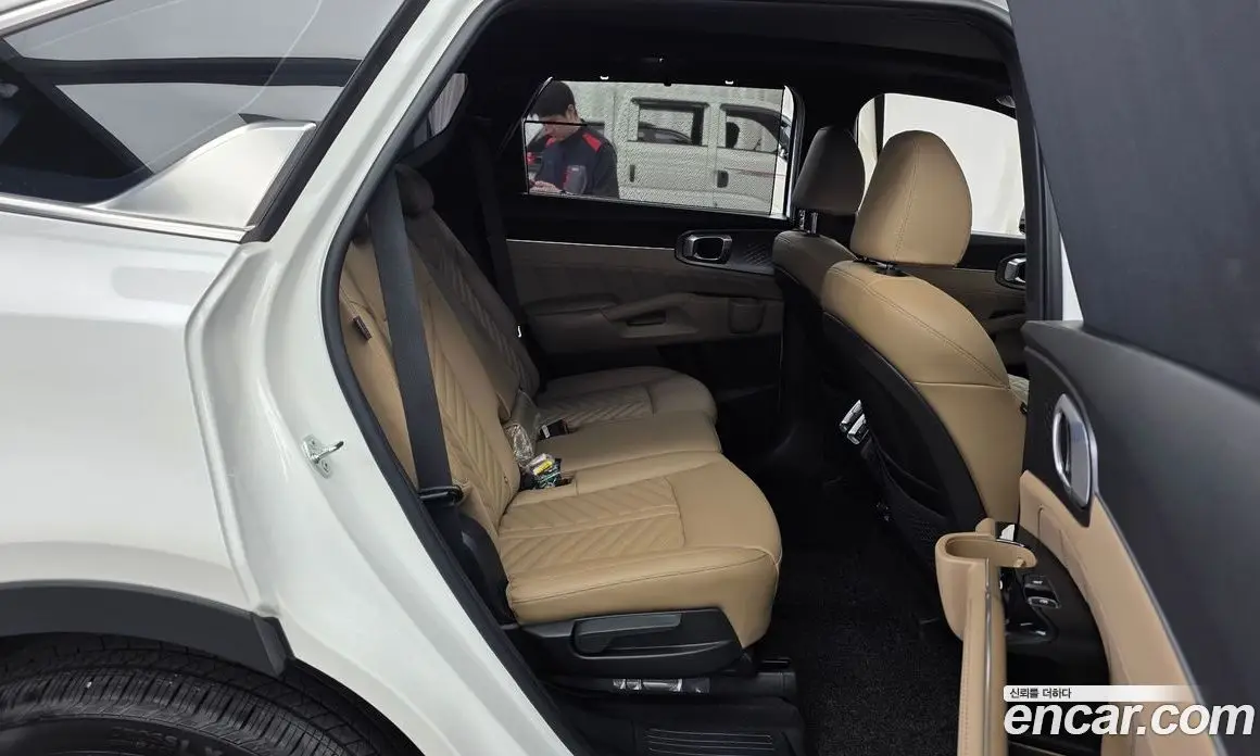 Kia Sorento 2023 2.5 автомат (гидро), фото 18