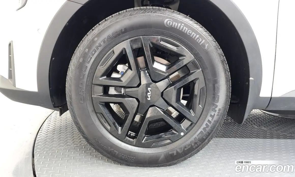 Kia Sorento 2024 1.6 автомат (гидро), фото 5 Kia Sorento 2024 1.6 автомат (гидро), фото 5