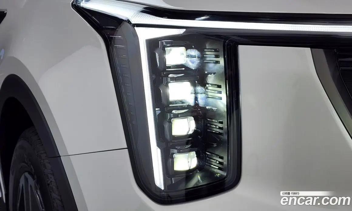Kia Sorento 2024 1.6 автомат (гидро), фото 8 Kia Sorento 2024 1.6 автомат (гидро), фото 8