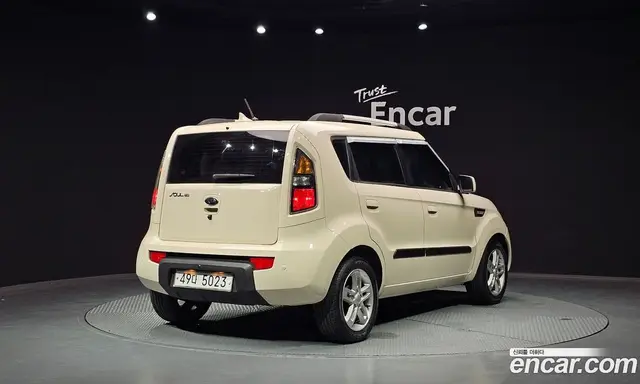 Kia Soul 2009 1.6 автомат (гидро), миниатюра 2