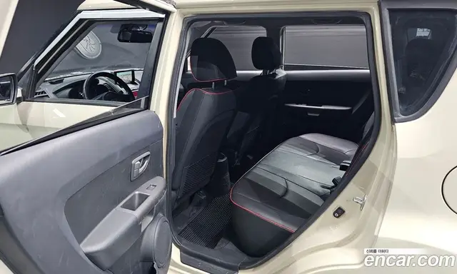 Kia Soul 2009 1.6 автомат (гидро), миниатюра 11