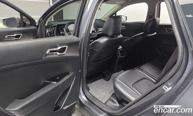 Kia Sportage 2022 2.0 автомат (гидро), миниатюра 11